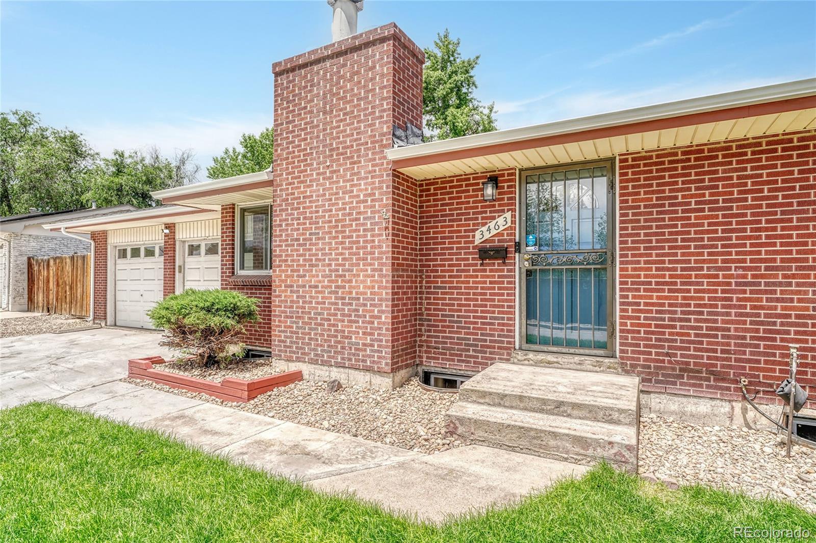 3463 w bowles avenue, Littleton sold home. Closed on 2025-08-22 for $525,000.