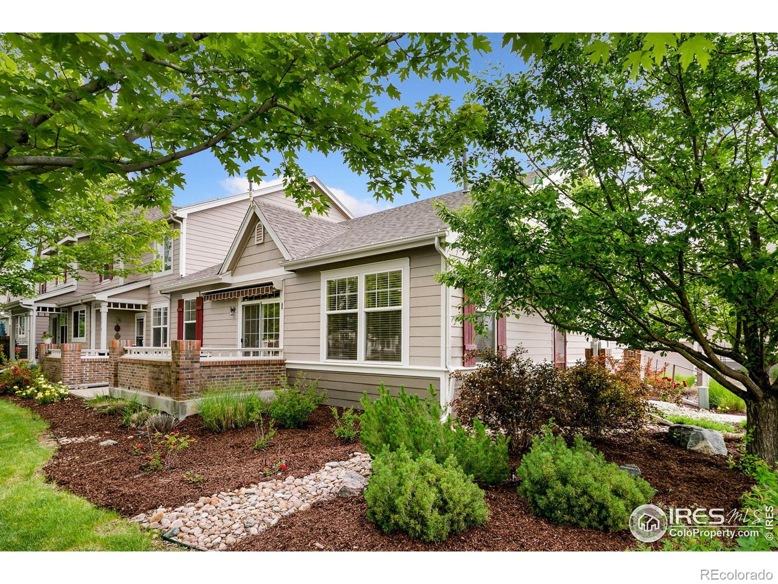 Vanguard-famleco Loveland Home | MLS #: 45678910362293180  Springfield Drive, Loveland Beds: 2 Baths: 3 Price: $415,000