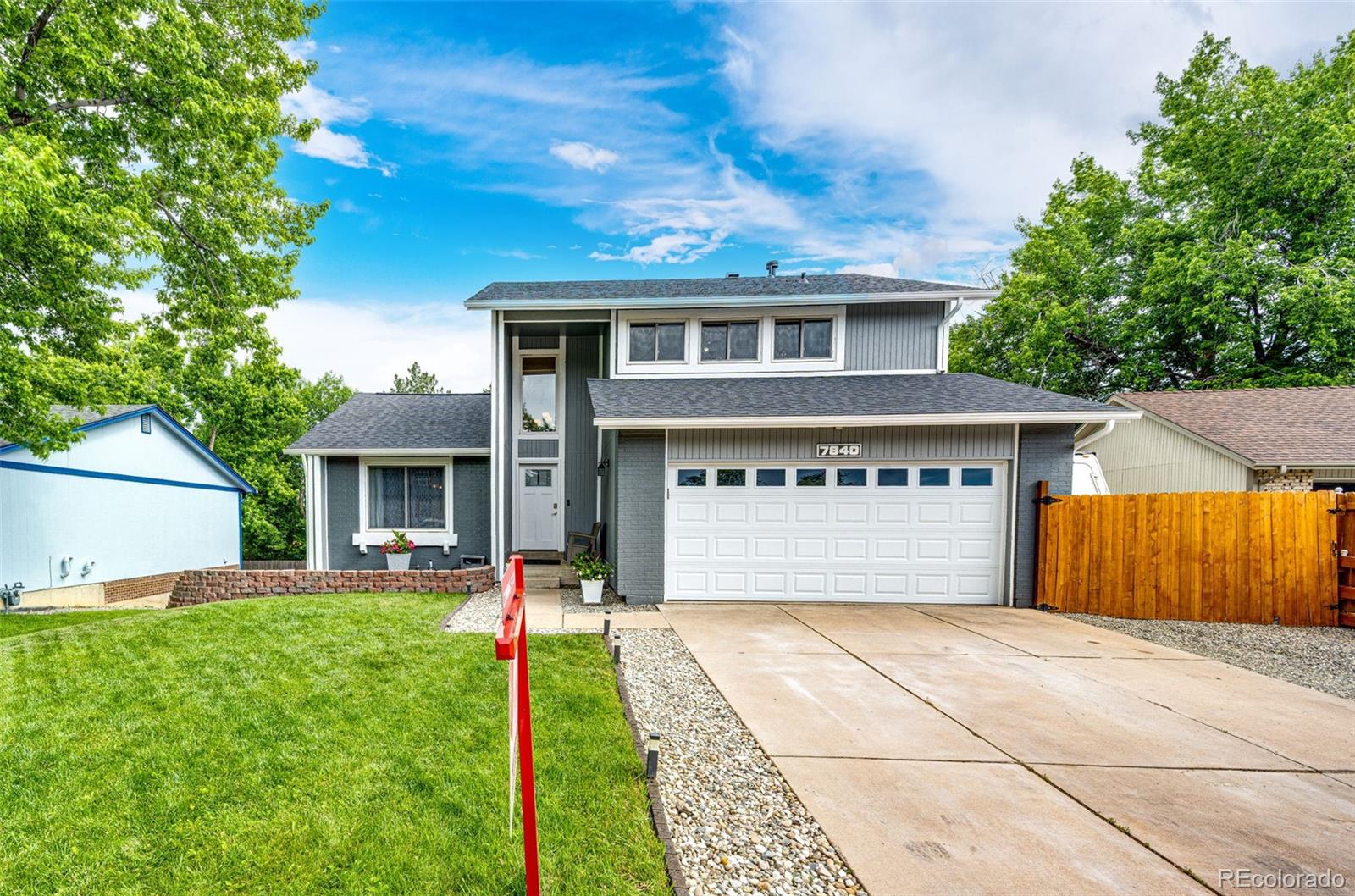 Columbine West Littleton Home | MLS #: 43704577840 W Portland Avenue, Littleton Beds: 3 Baths: 3 Price: $650,000