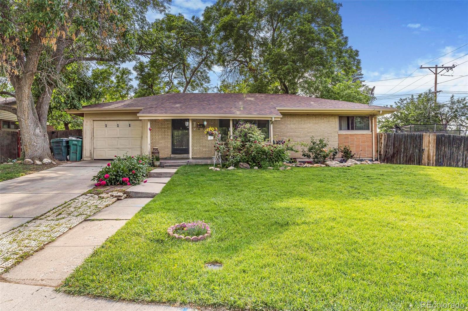 Lakewood Terrace Lakewood Home | MLS #: 4537111111 S Eaton Street, Lakewood Beds: 5 Baths: 2 Price: $500,000