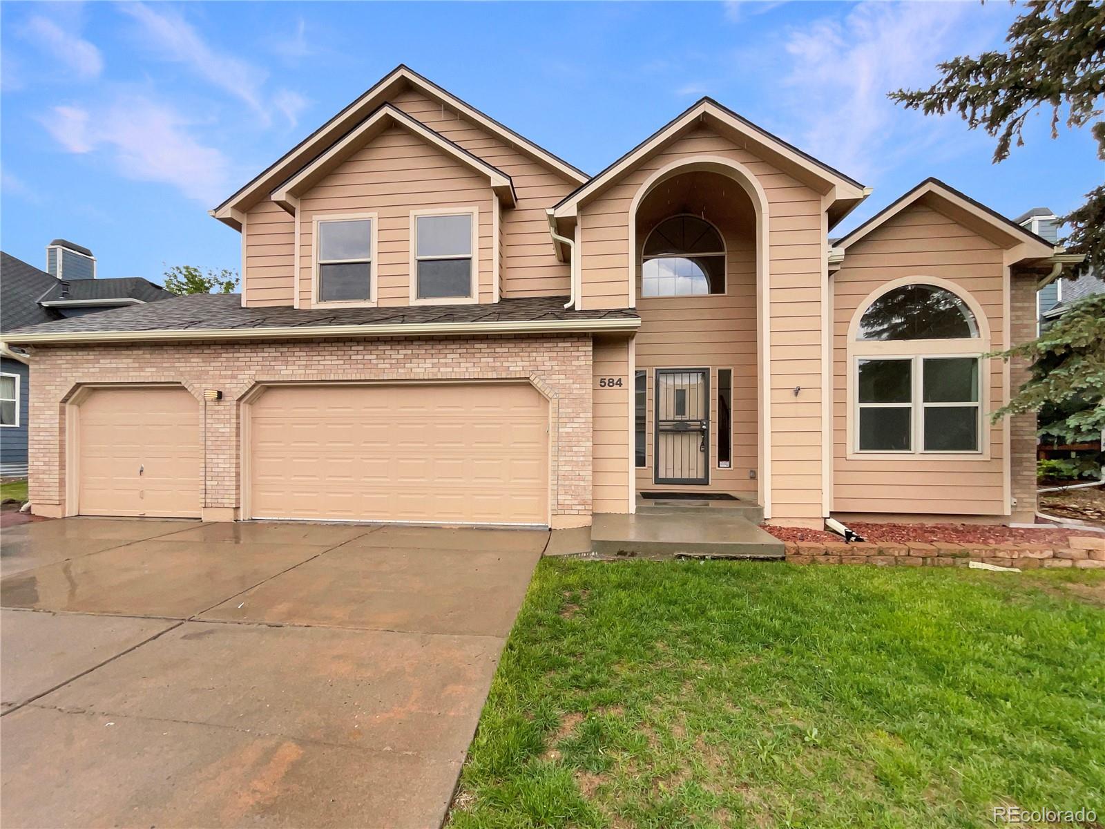 Plum Creek Fairway Castle Rock Home | MLS #: 8535508584 W Prestwick Way, Castle Rock Beds: 3 Baths: 4 Price: $649,000