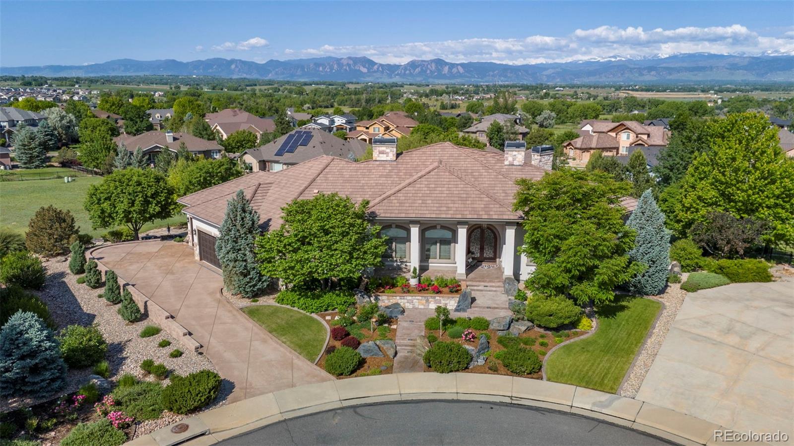 2378  Plumb Place, erie MLS: 2141165 Beds: 4 Baths: 5 Price: $1,995,000