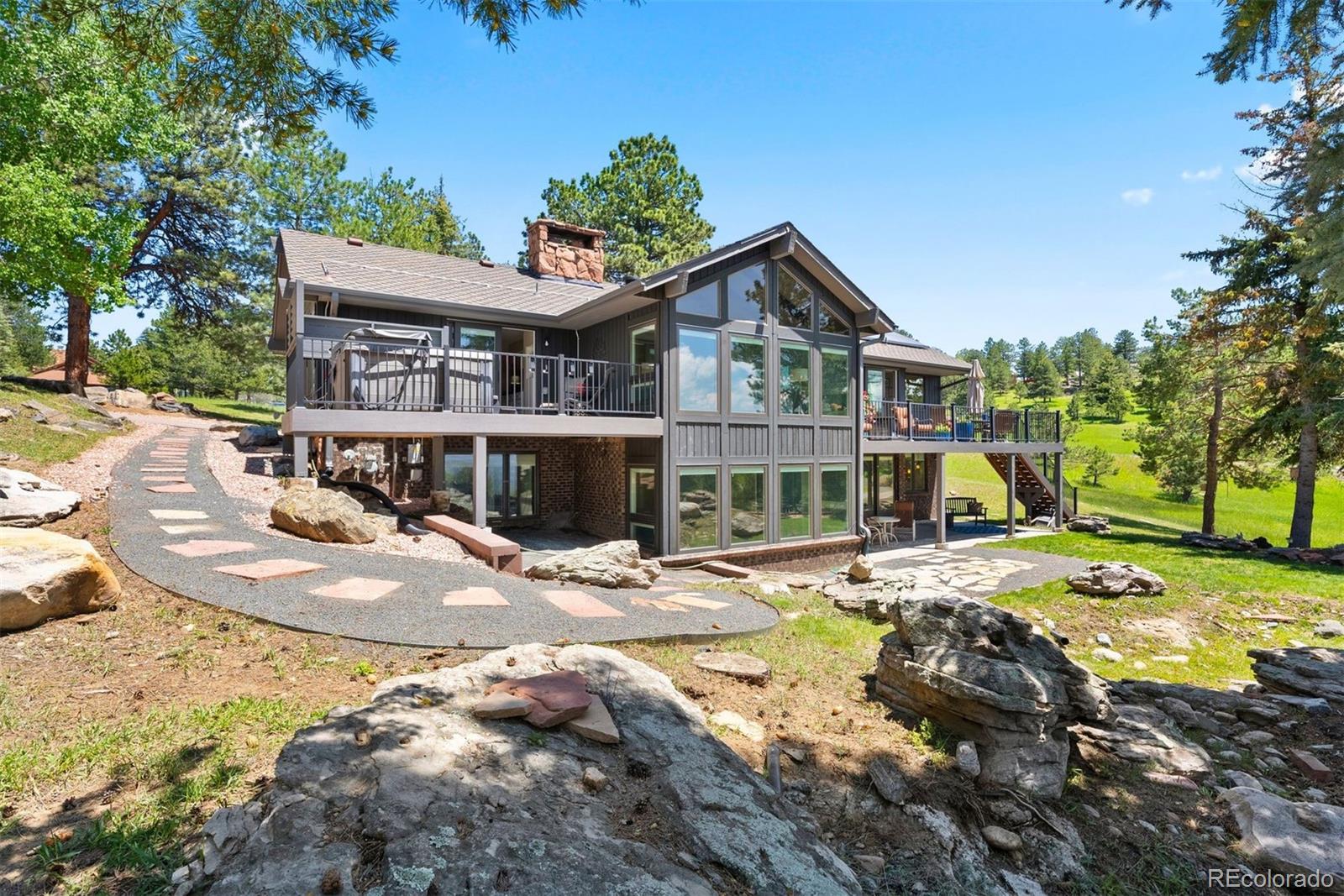 1555 genesee ridge road, Golden sold home. Closed on 2025-07-18 for $1,450,000.
