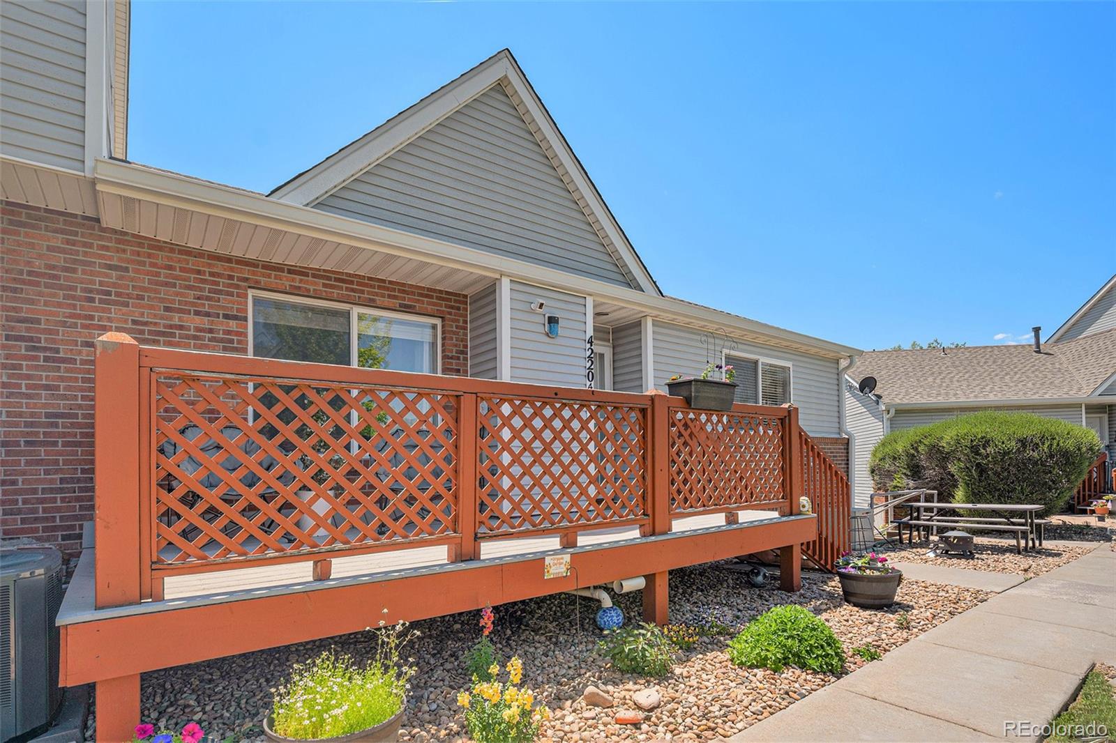 Oakshire Thornton Condo / Townhome | MLS #: 48005184220 E 119th Place A, Thornton Beds: 2 Baths: 2 Price: $355,000