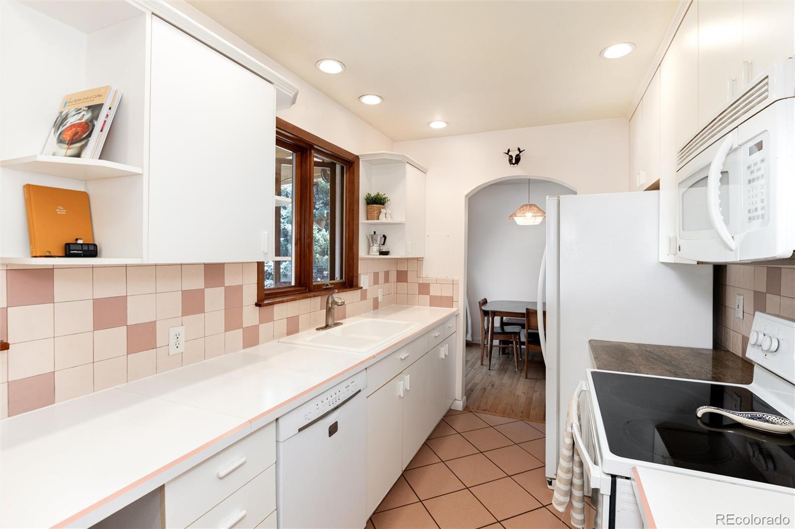 Centennial Estates Littleton Home | MLS #: 19132935067 S Mabre Court, Littleton Beds: 5 Baths: 2 Price: $574,000