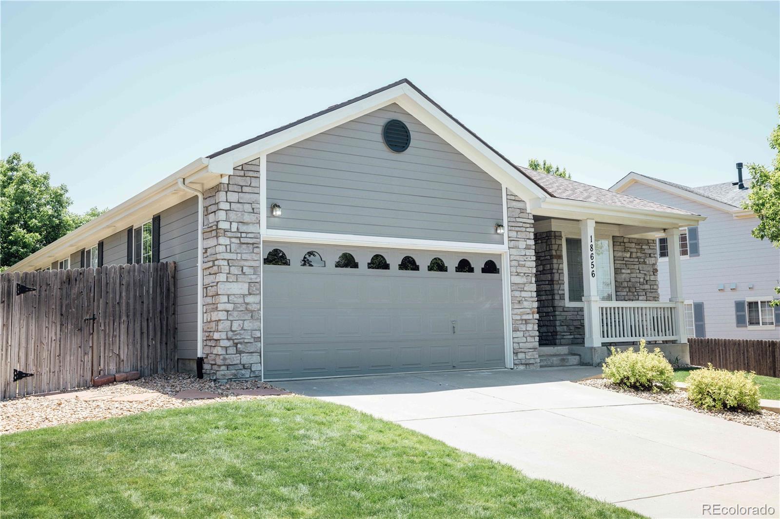 Sterling Hills Aurora Home | MLS #: 547883618656 E Harvard Drive, Aurora Beds: 3 Baths: 2 Price: $579,900