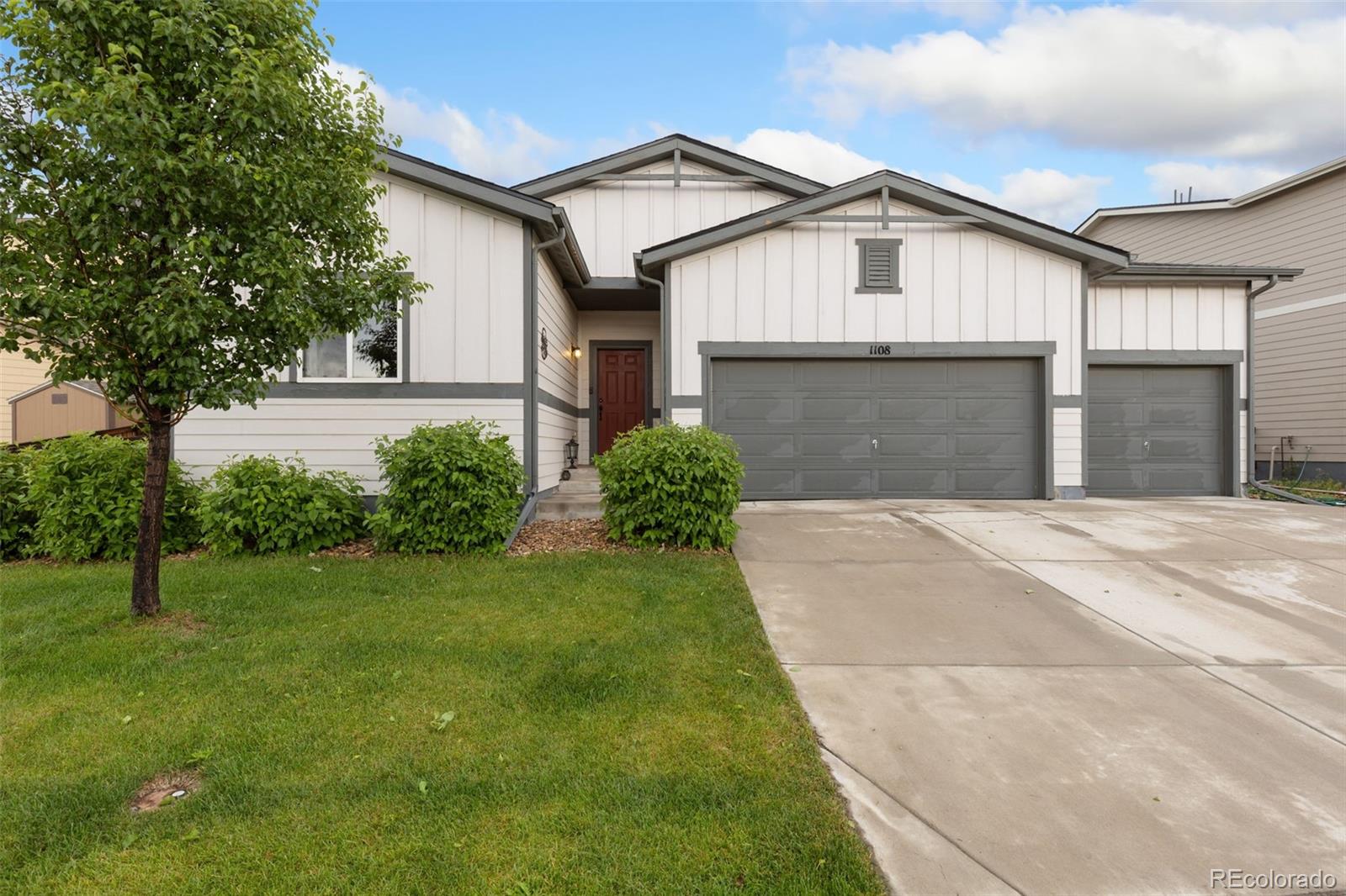 Autumn Valley Ranch Dacono Home | MLS #: 69259681108  Huntington Avenue, Dacono Beds: 3 Baths: 2 Price: $490,000