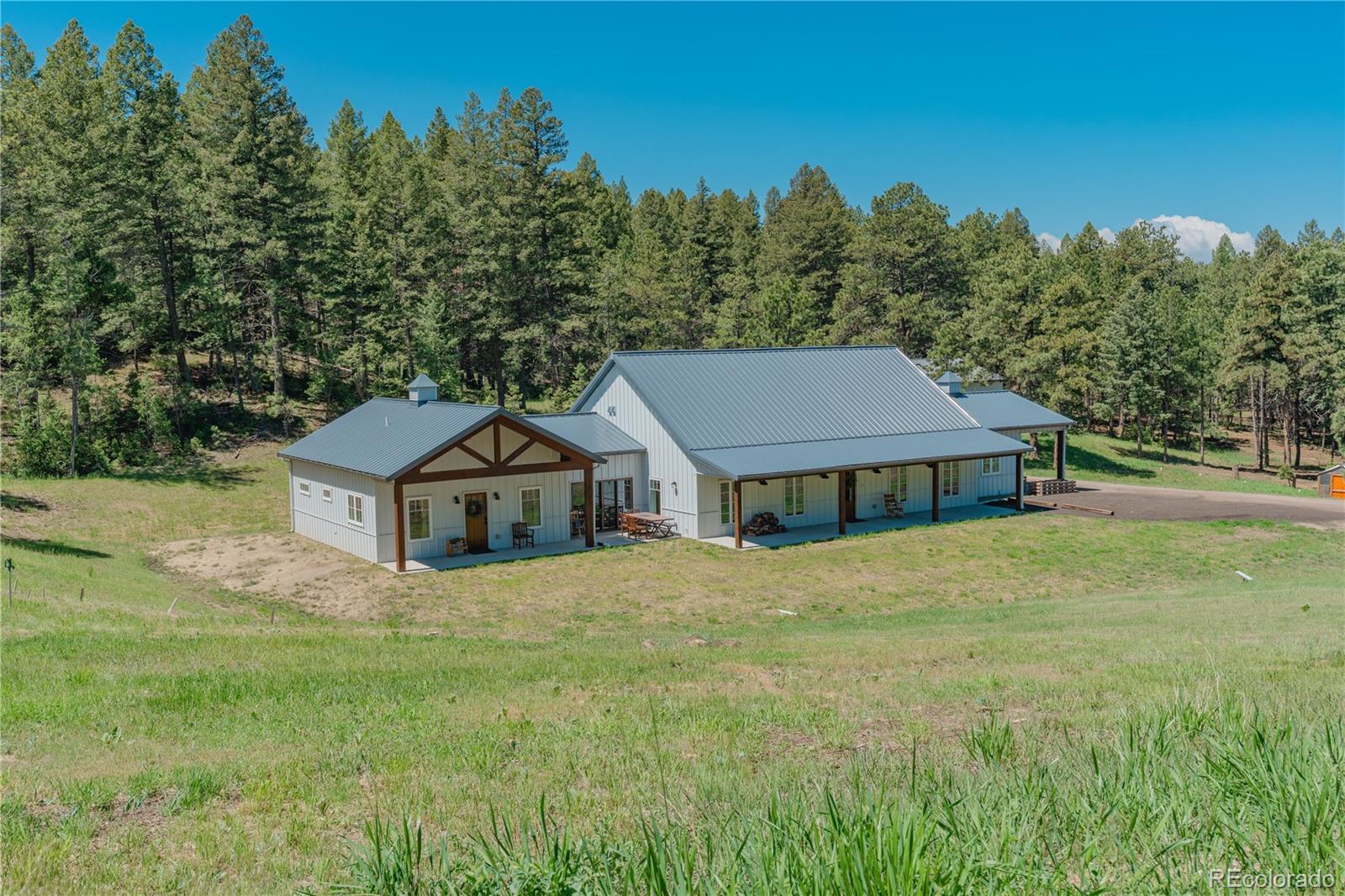  Peyton Home | MLS #: 652450119745  Hopi Pines Grove, Peyton Beds: 5 Baths: 4 Price: $999,500