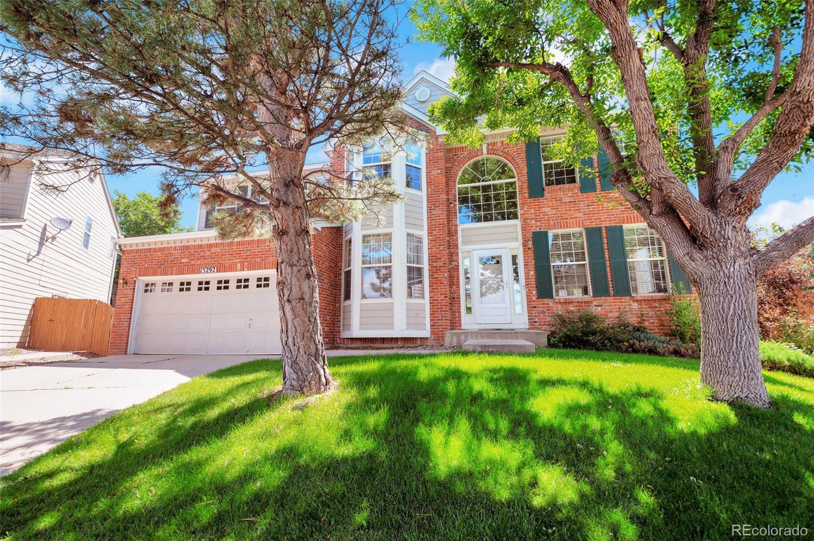 15292 E Hialeah Place, aurora MLS: 7384433 Beds: 4 Baths: 3 Price: $689,000
