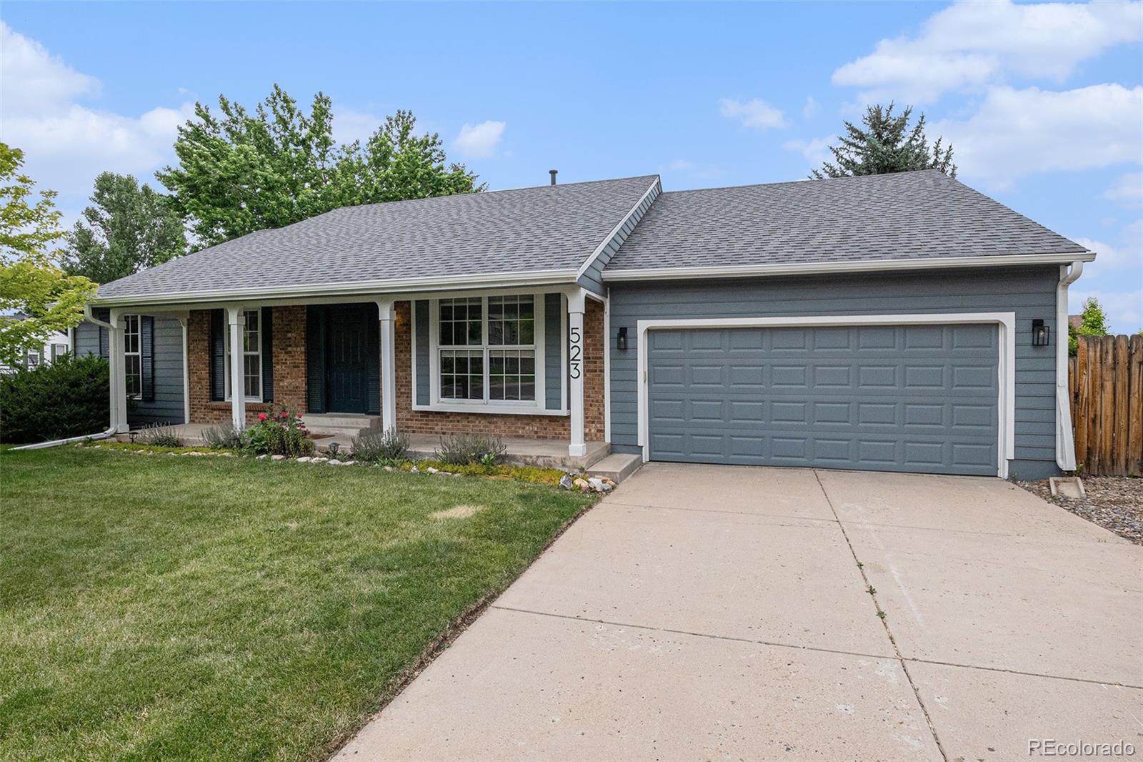 523 e long court, Littleton sold home. Closed on 2025-08-12 for $565,000.
