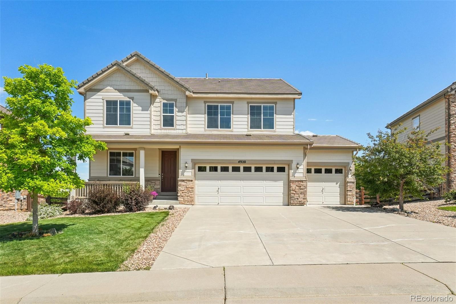Copperleaf Centennial Home | MLS #: 16593934920 S Netherland Way, Centennial Beds: 5 Baths: 4 Price: $718,000