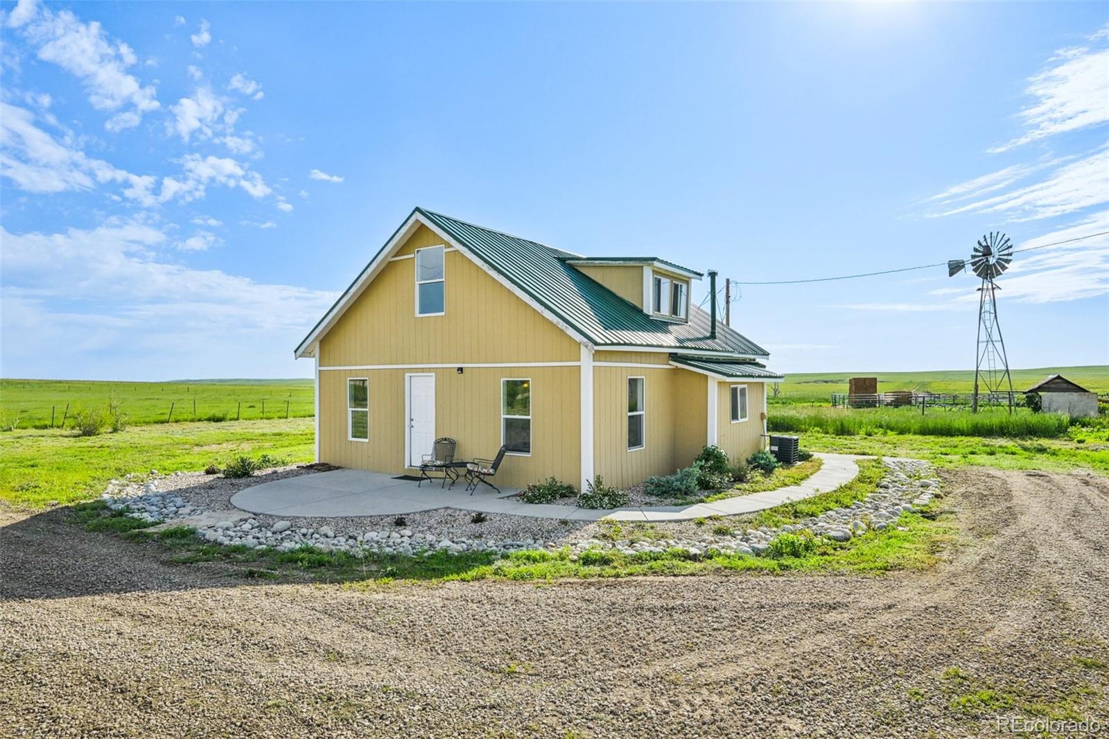  Elbert Home | MLS #: 758401923554  County Road 33 , Elbert Beds: 3 Baths: 1 Price: $450,000