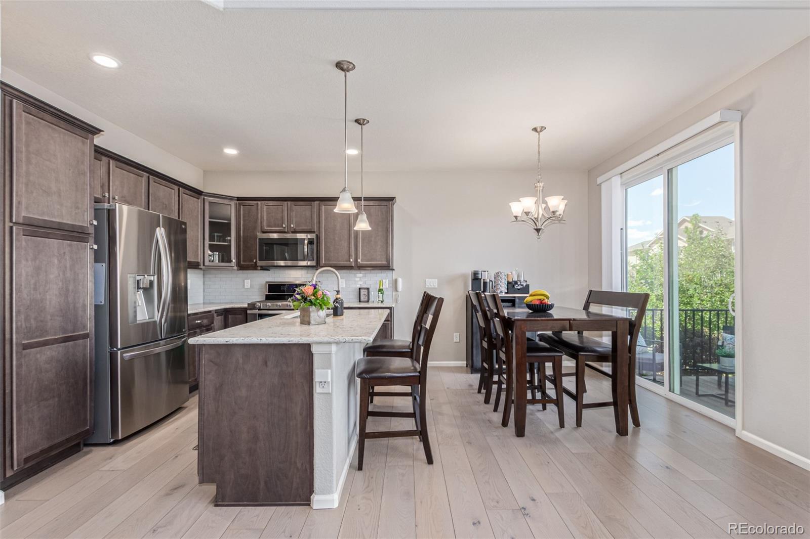 Pioneer Hills Centennial Home | MLS #: 311434014933 E Crestridge Drive, Centennial Beds: 3 Baths: 4 Price: $515,000