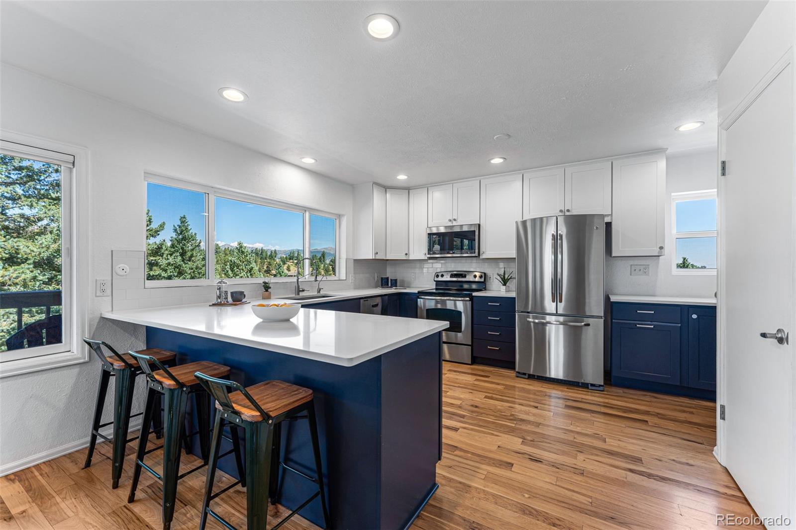 Boulder Heights Boulder Home | MLS #: 8338930251  Ridgeview Lane, Boulder Beds: 3 Baths: 3 Price: $949,000