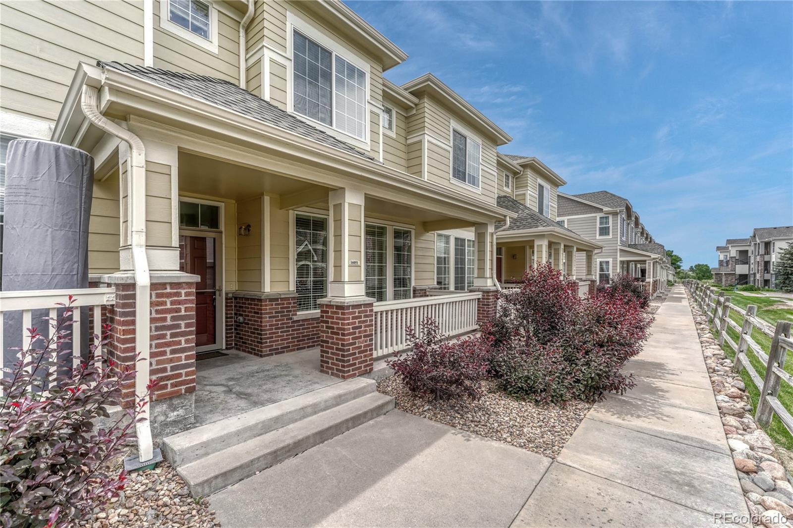 Landing At Cherry Creek Aurora Condo / Townhome | MLS #: 503389316051 E Geddes Drive 66, Aurora Beds: 3 Baths: 3 Price: $384,900