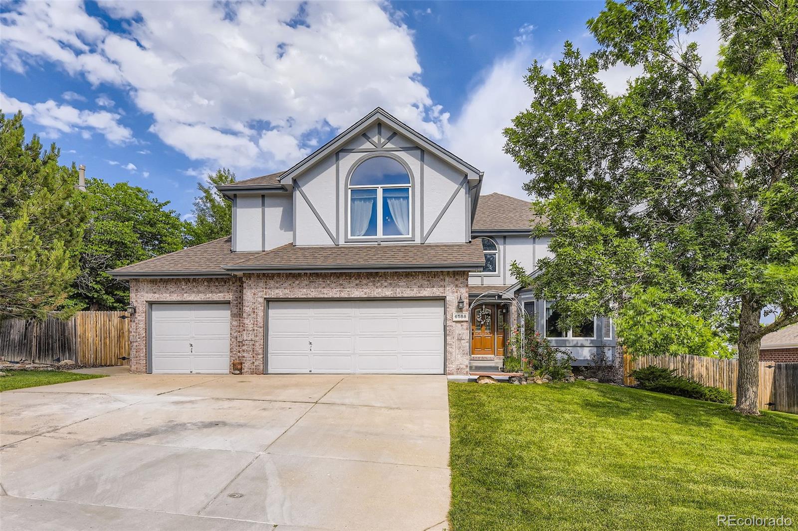 Powderhorn Littleton Home | MLS #: 28237716588 S Oak Circle, Littleton Beds: 5 Baths: 5 Price: $949,500