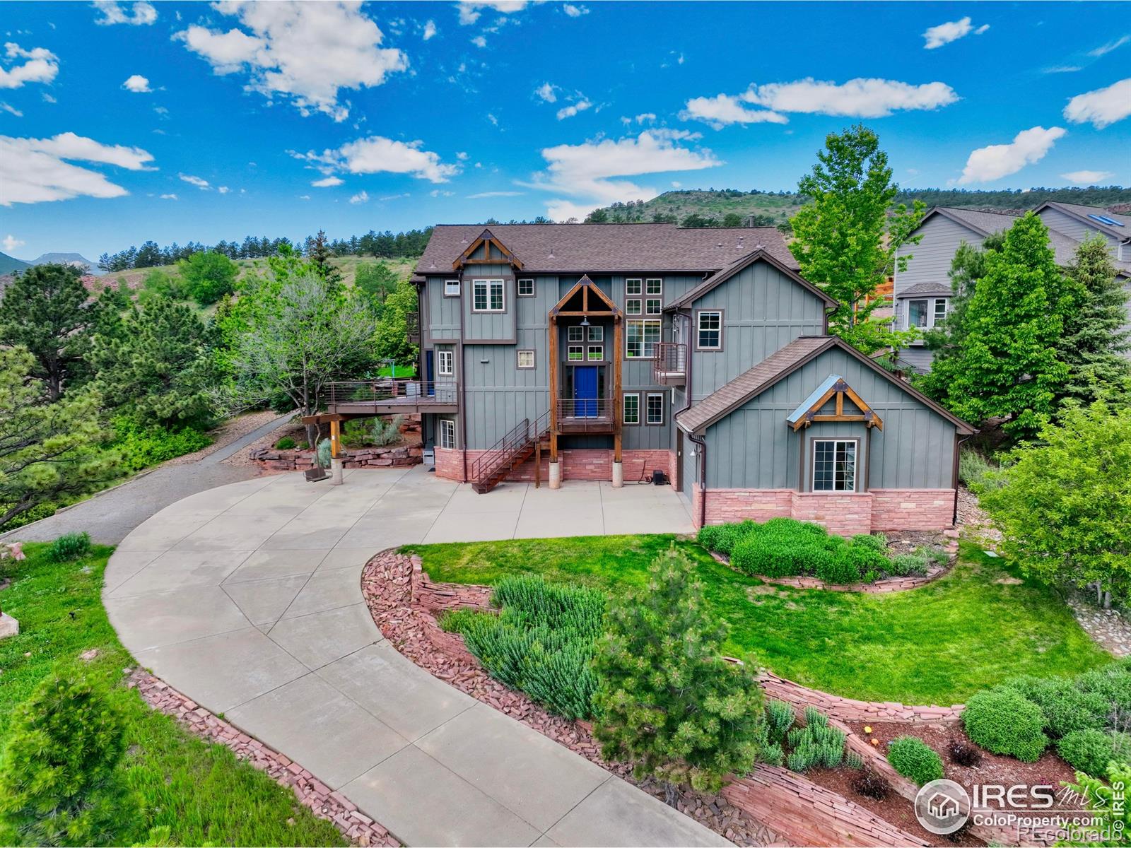 385  vasquez court, lyons sold home. Closed on 2025-08-05 for $1,300,000.