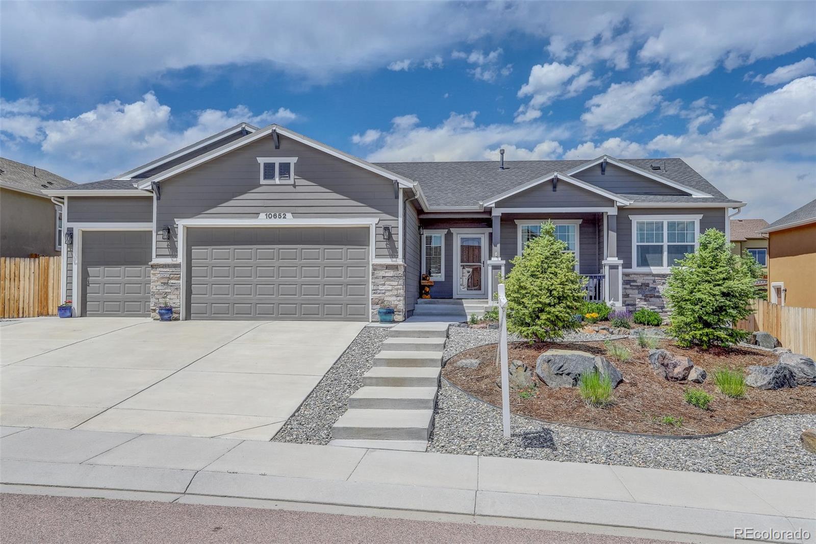 Paint Brush Hills Peyton Home | MLS #: 731583610652  Wingfiel Lane, Peyton Beds: 5 Baths: 3 Price: $625,000