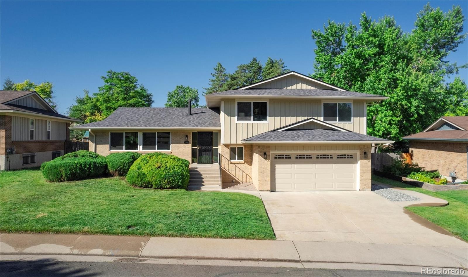 Hutchinson Hills Denver Home | MLS #: 61861282931 S Sidney Court, Denver Beds: 4 Baths: 4 Price: $799,900