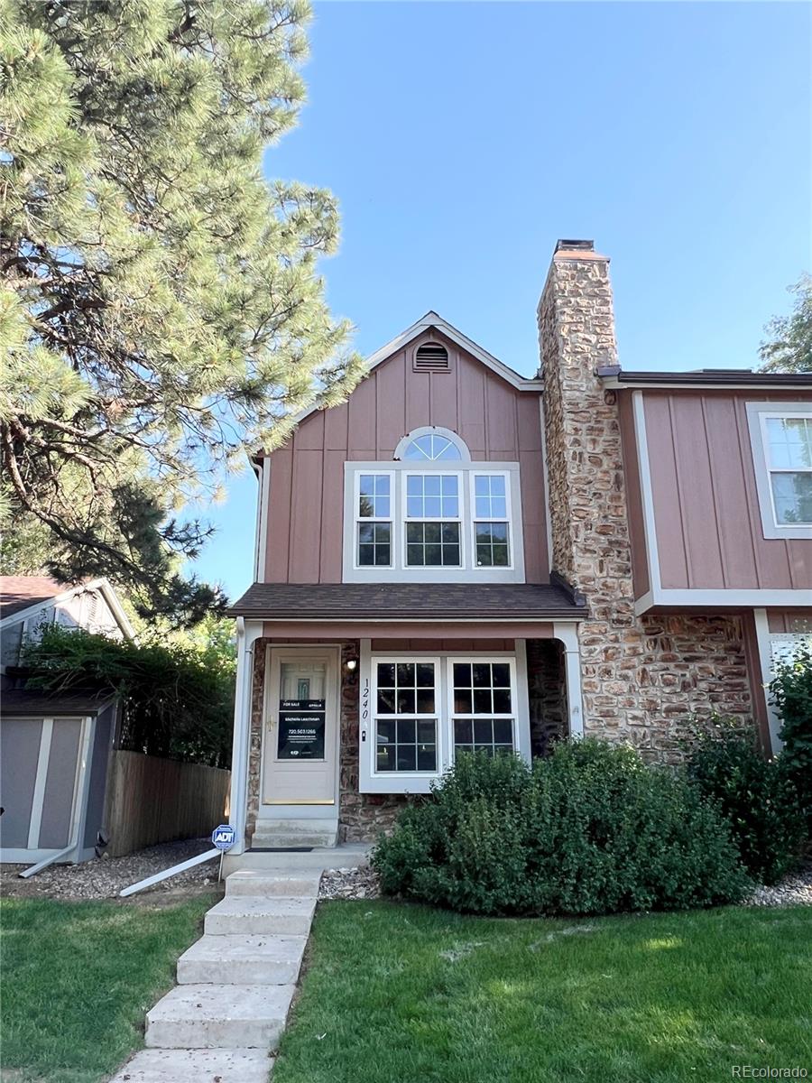 Silvertree Lakewood Condo / Townhome | MLS #: 57809801240 S Flower Circle A, Lakewood Beds: 2 Baths: 2 Price: $345,000