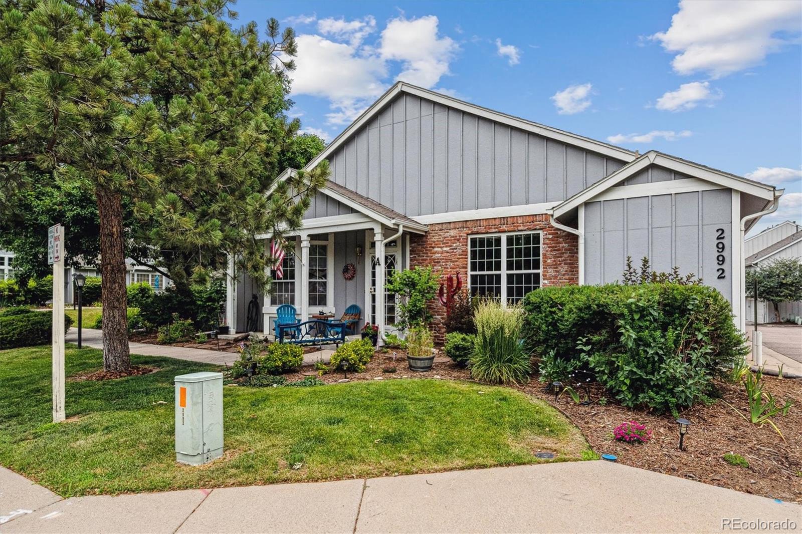 Southpark Littleton Home | MLS #: 68330722992 W Long Drive, Littleton Beds: 4 Baths: 4 Price: $645,000