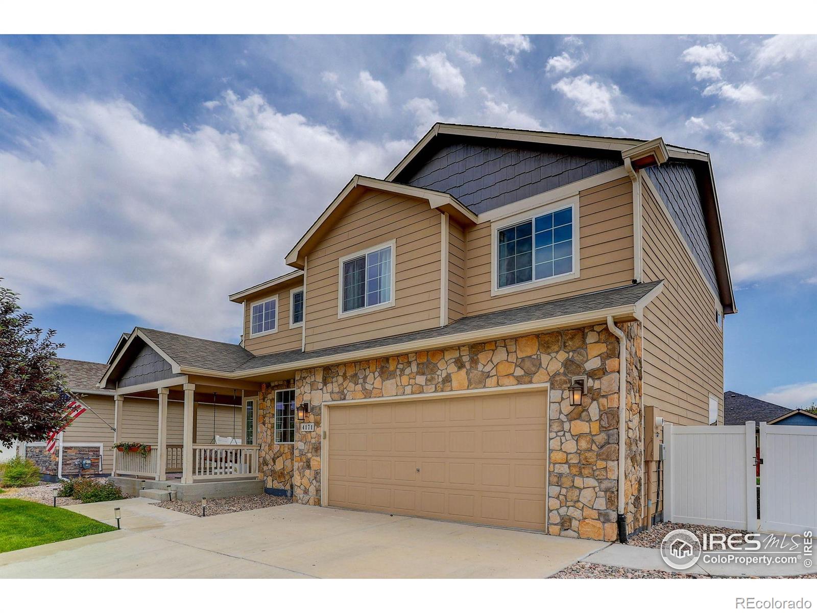 4171  front stretch drive, Wellington sold home. Closed on 2025-07-30 for $470,000.