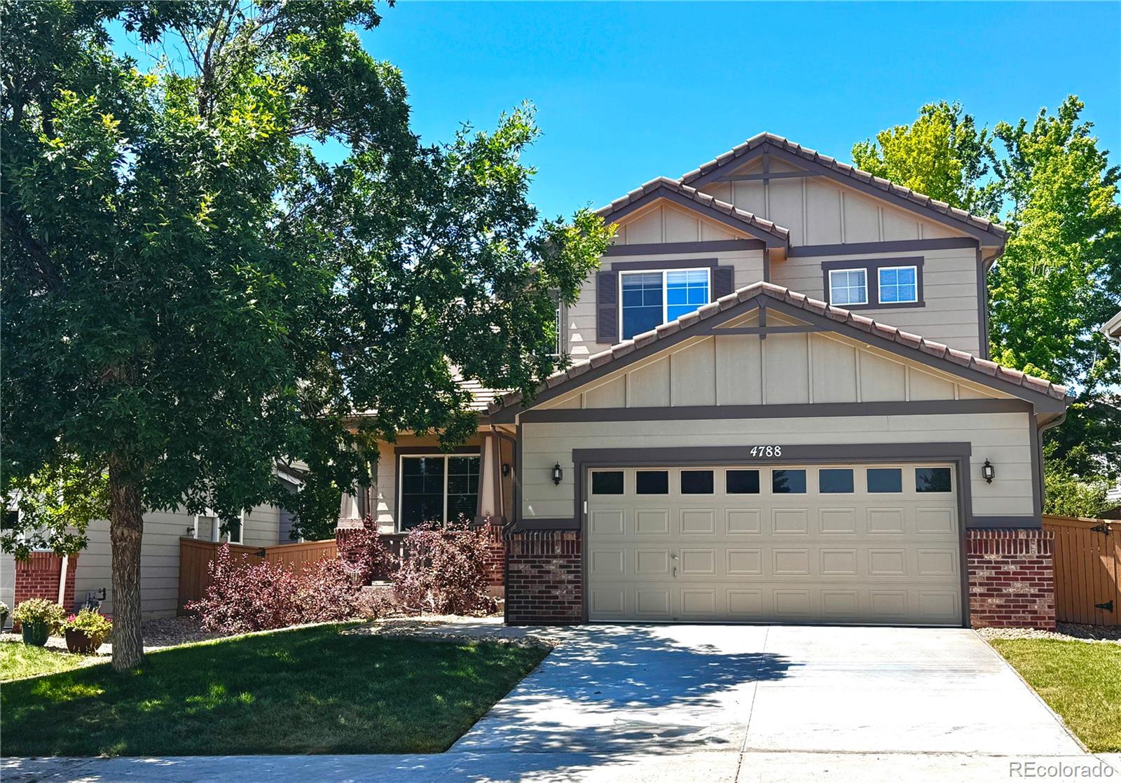 Firelight Highlands Ranch Home | MLS #: 89555064788  Laurelglen Lane, Highlands Ranch Beds: 5 Baths: 3 Price: $686,000