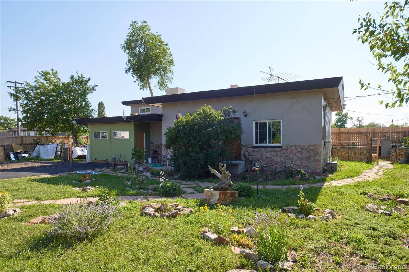 Kelton Heights Lakewood Home | MLS #: 82274411075 S Ames Street, Lakewood Beds: 4 Baths: 2 Price: $415,000