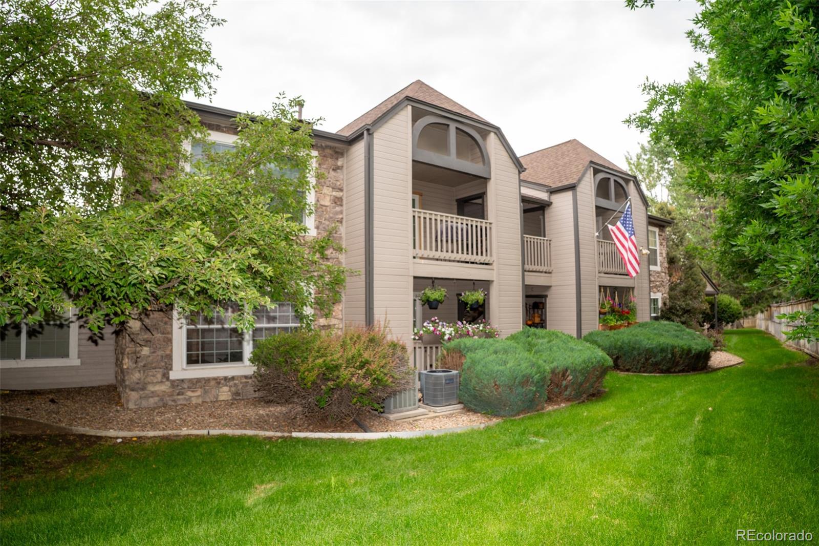 The Enclave Englewood Condo / Townhome | MLS #: 52799949263 E Arbor Circle B, Englewood Beds: 1 Baths: 1 Price: $285,000
