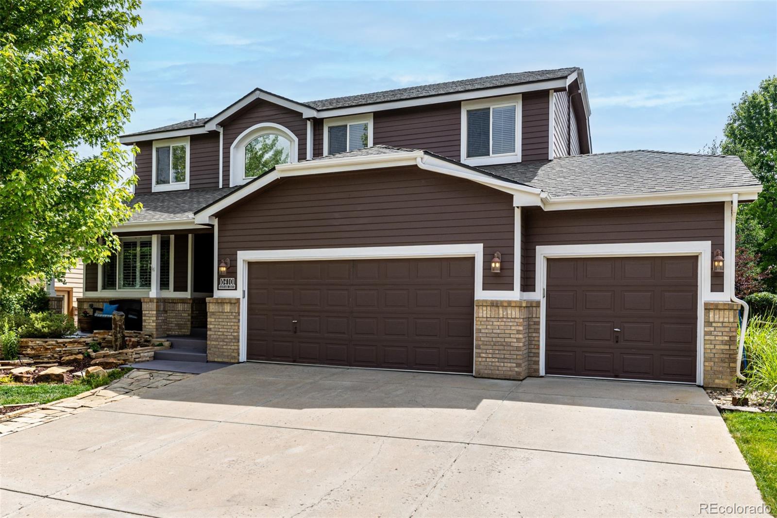 Meadow Ranch Littleton Home | MLS #: 34850728410 S Oak Street, Littleton Beds: 4 Baths: 4 Price: $874,000