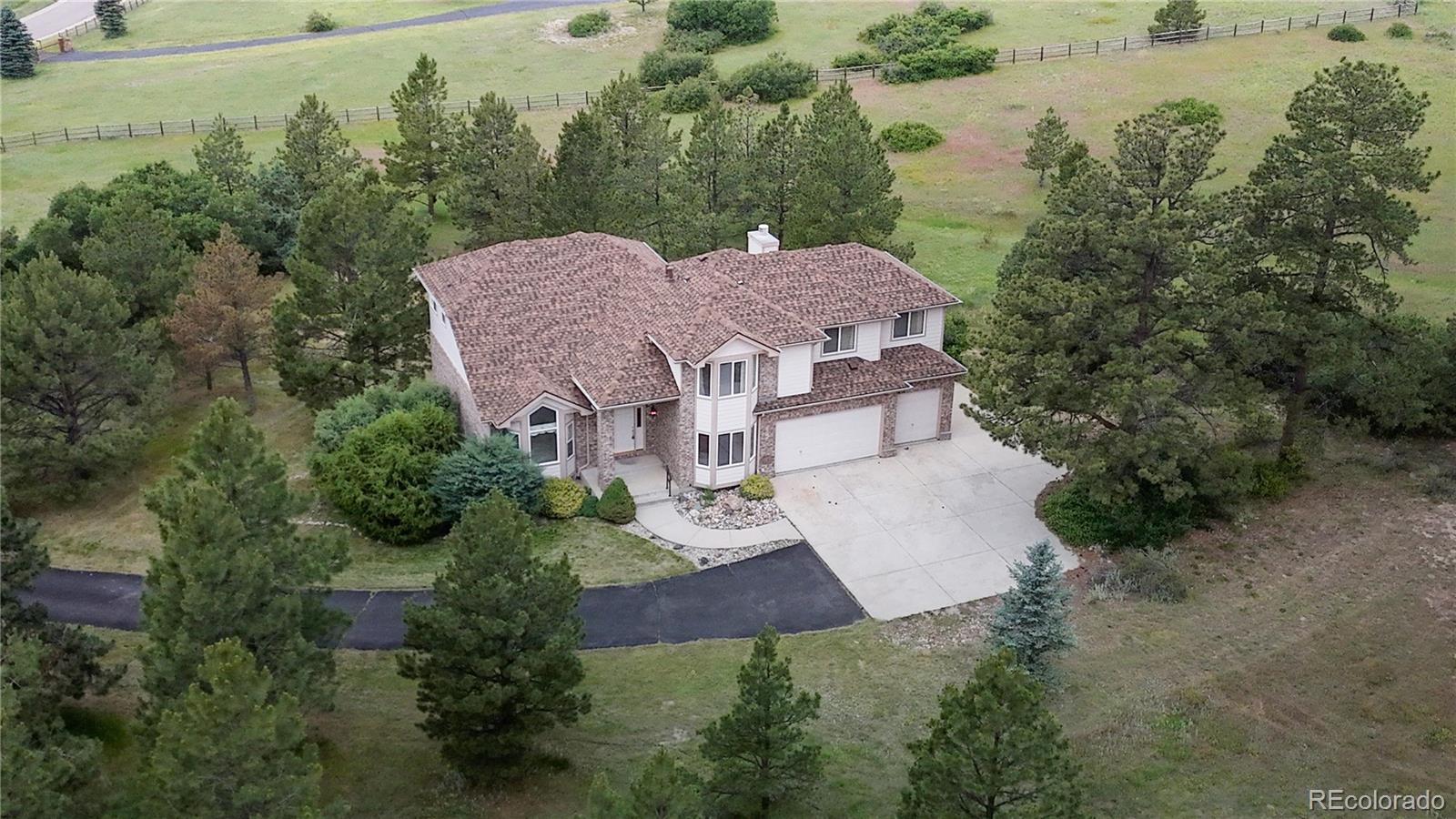  Franktown Home | MLS #: 25193837641  Kelty Trail, Franktown Beds: 4 Baths: 4 Price: $950,000