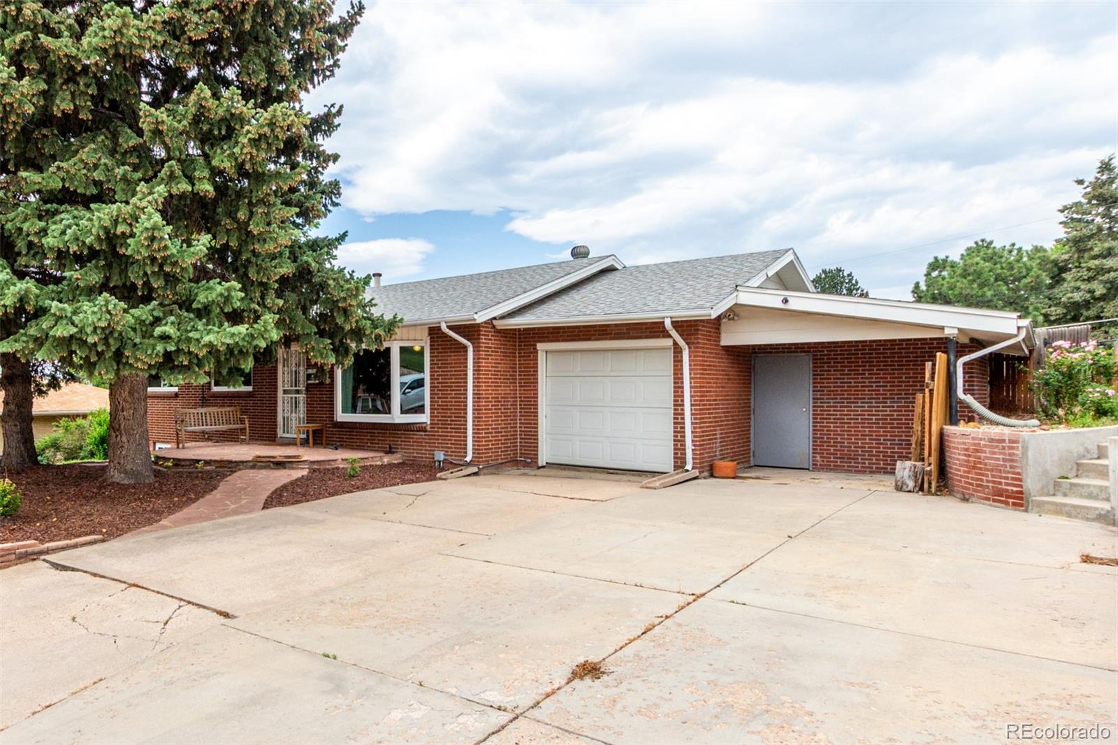 Harvey Park Denver Home | MLS #: 48822562733 S Vrain Street, Denver Beds: 3 Baths: 2 Price: $565,000