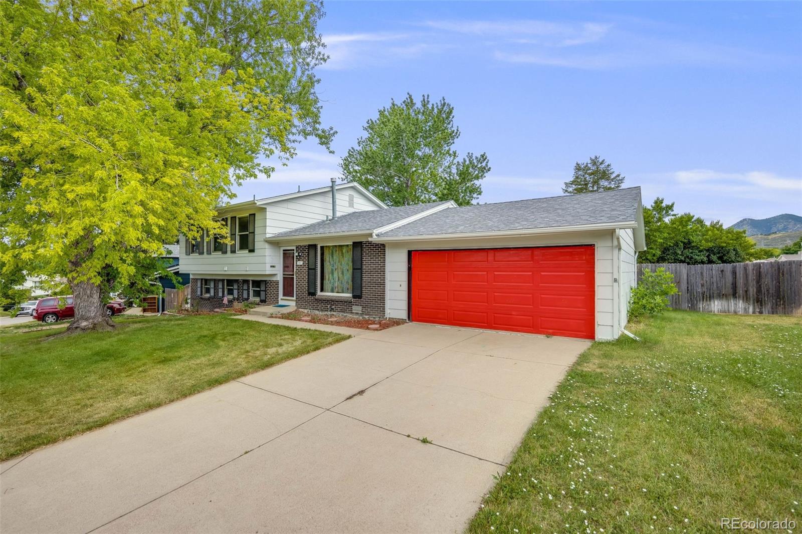 Friendly Hills Morrison Home | MLS #: 18028044511 S Braun Court, Morrison Beds: 4 Baths: 2 Price: $537,400