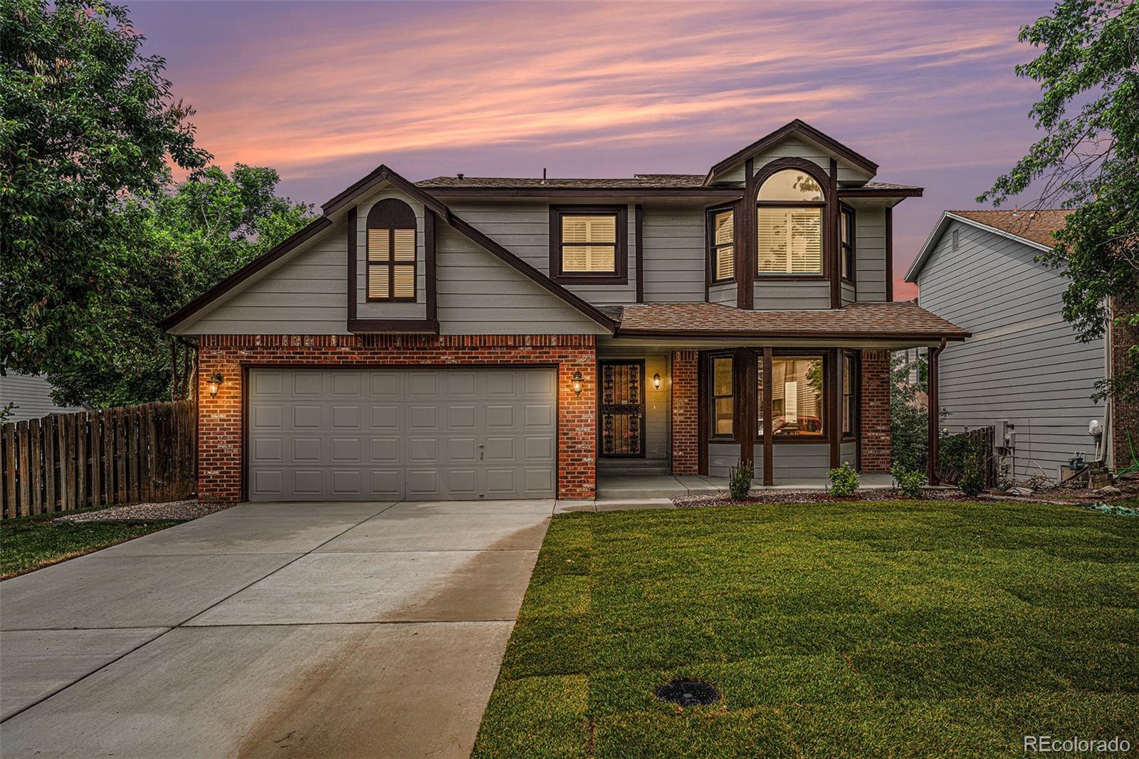 Country Lane Aurora Home | MLS #: 606993617548 E Wesley Place, Aurora Beds: 5 Baths: 4 Price: $589,900