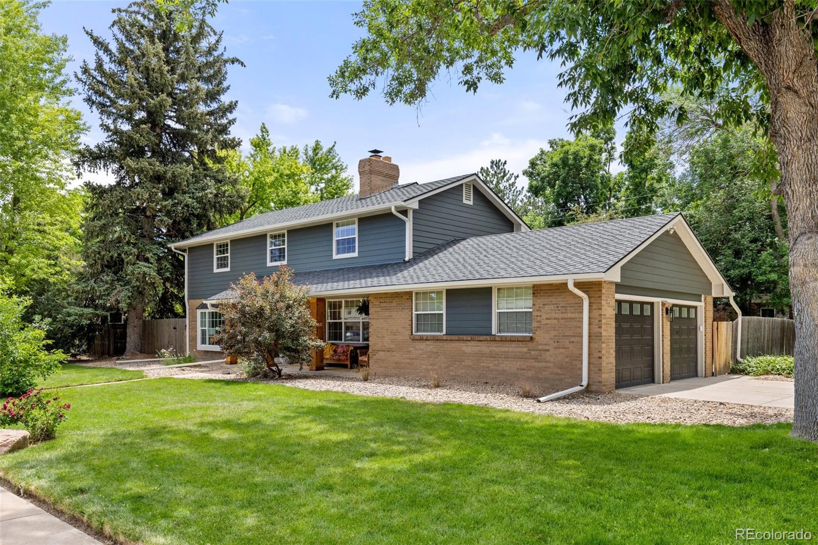 Columbine Knolls Littleton Home | MLS #: 54952065584 W Rowland Place, Littleton Beds: 4 Baths: 3 Price: $780,000