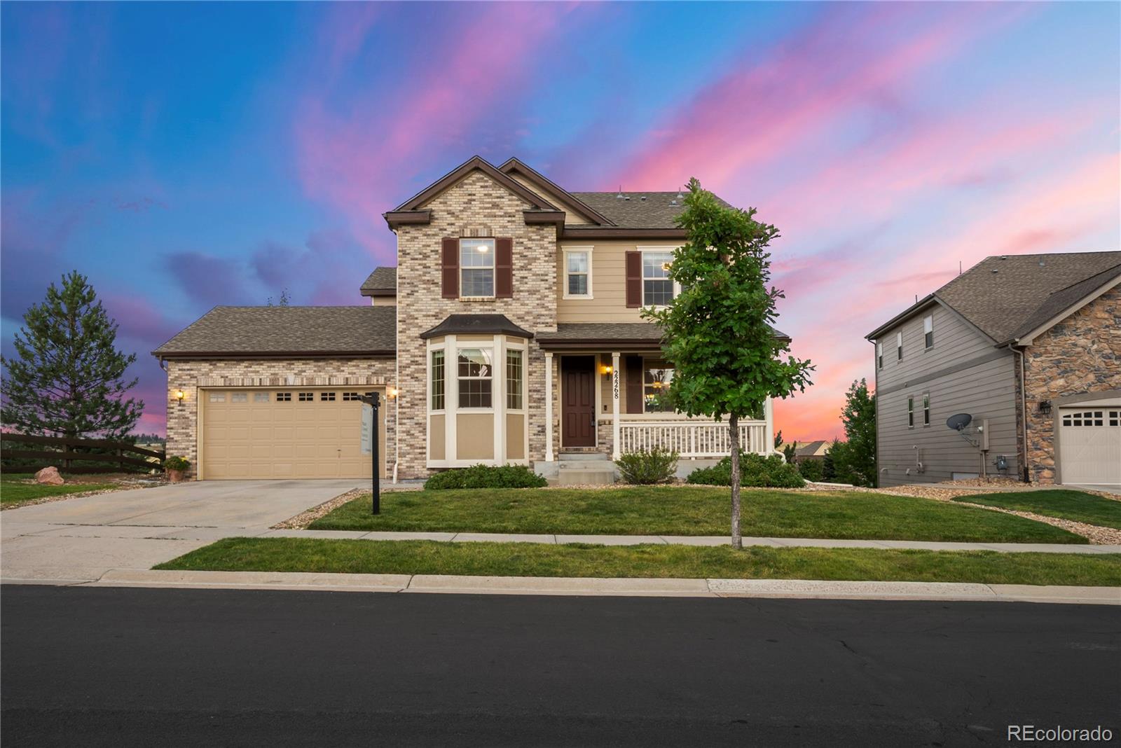 Reata North Parker Home | MLS #: 236121522268 E Hidden Trail Drive, Parker Beds: 5 Baths: 4 Price: $850,000
