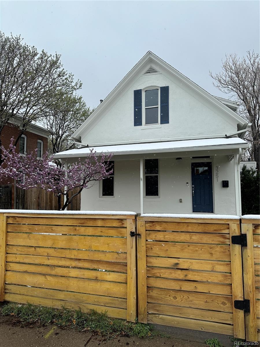 3251  Curtis Street, denver MLS: 9692086 Beds: 4 Baths: 3 Price: $1,080,000