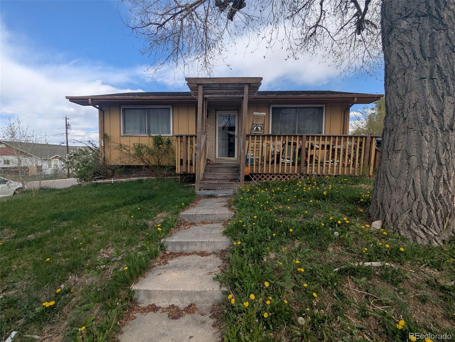 8298  Cherokee Street, denver MLS: 7039147 Beds: 4 Baths: 2 Price: $344,001