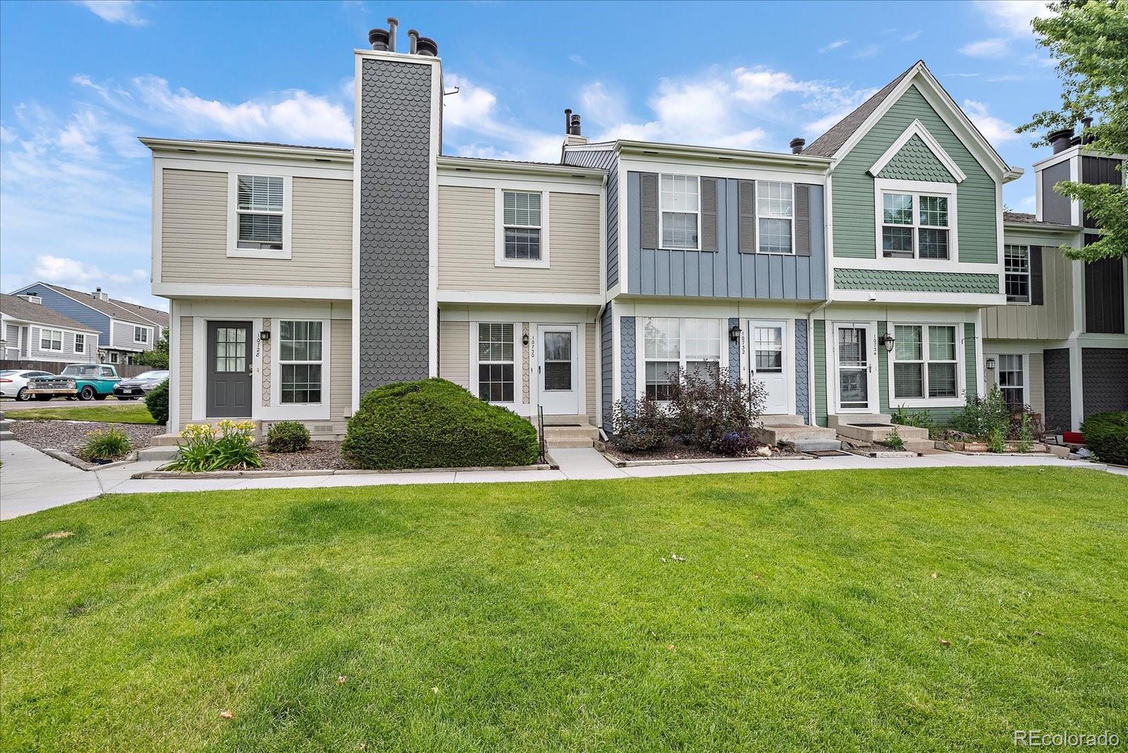 Town And Country Parker Condo / Townhome | MLS #: 651881810730  Foxwood Court , Parker Beds: 2 Baths: 1 Price: $289,000