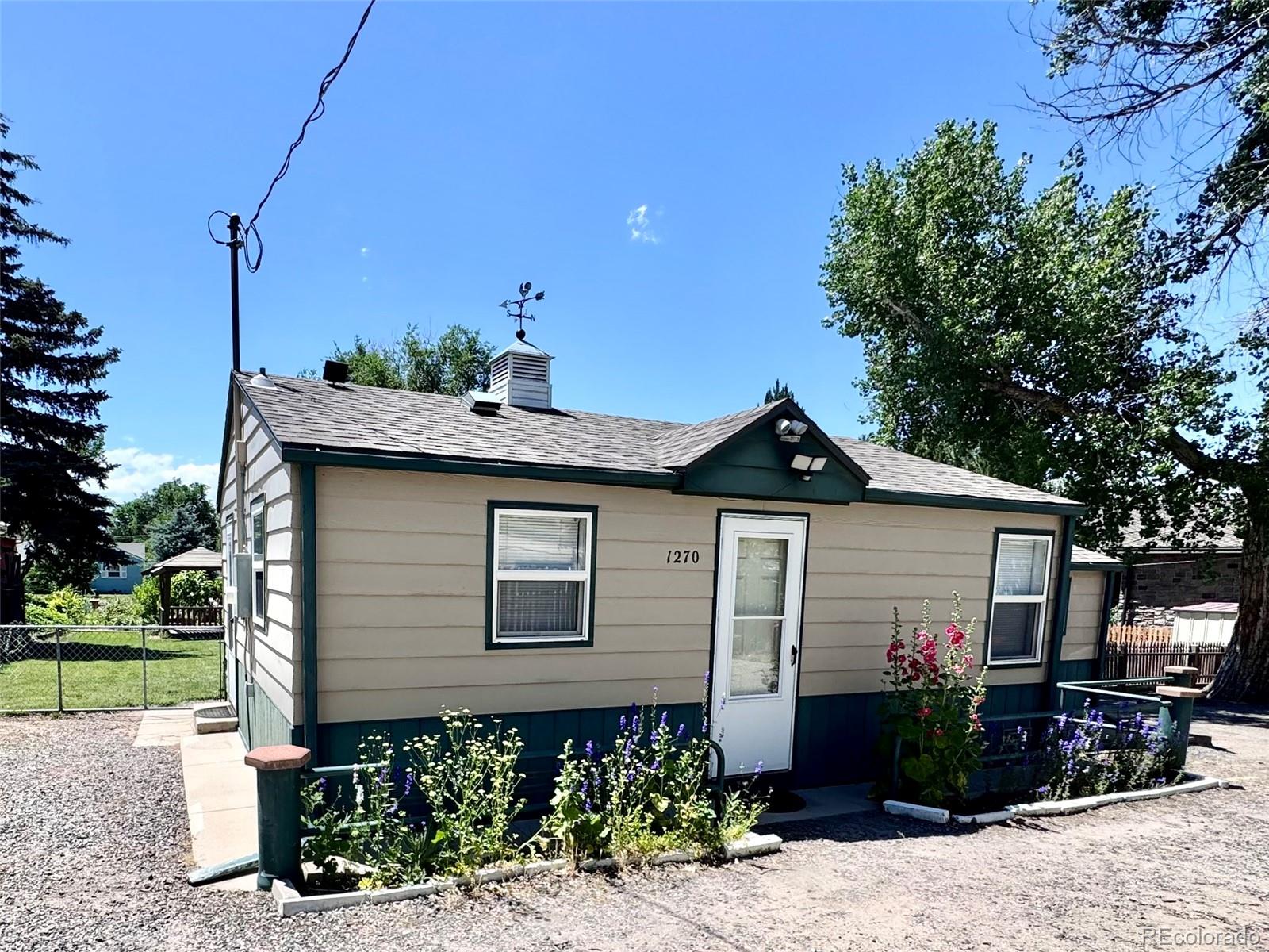 Zurchers Aurora Home | MLS #: 27430871270  Havana Street, Aurora Beds: 2 Baths: 1 Price: $349,000