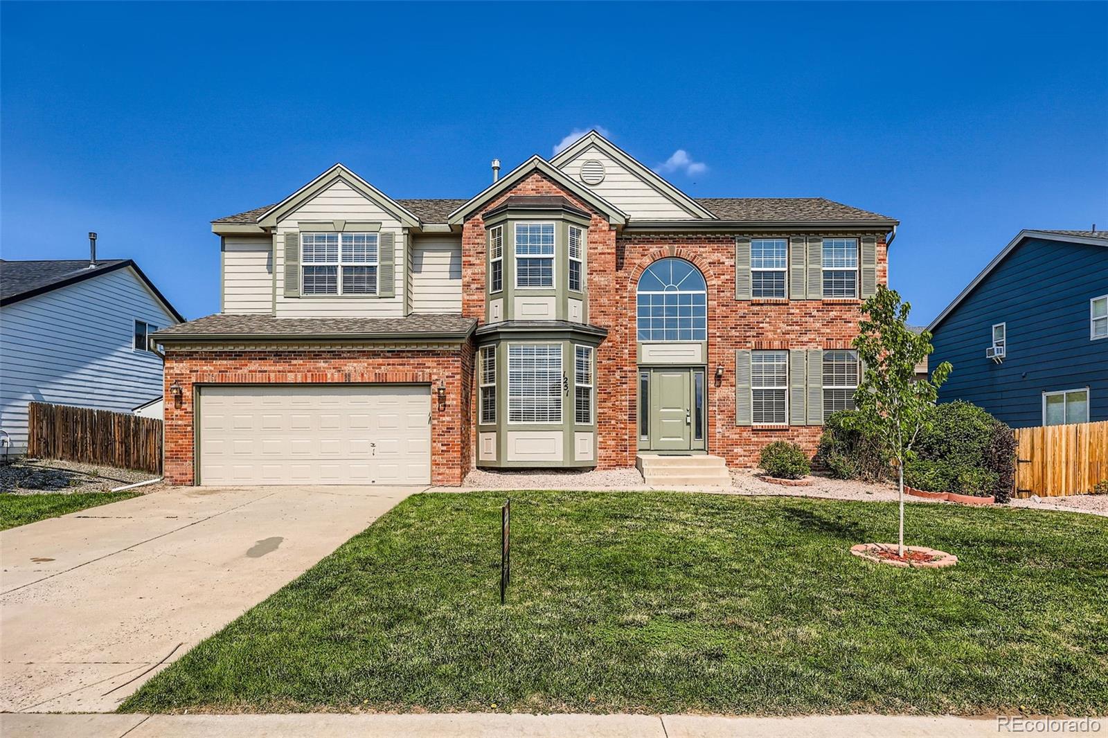 Founders Village Castle Rock Home | MLS #: 76331371251 N Burlington Drive, Castle Rock Beds: 4 Baths: 4 Price: $595,000