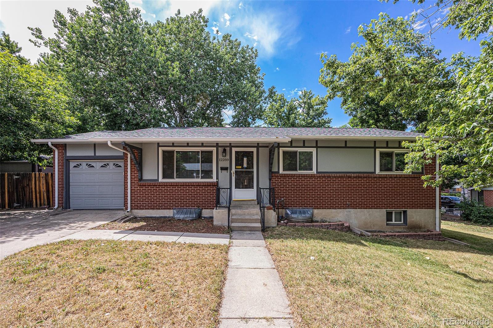 Green Mountain Village Lakewood Home | MLS #: 725260412289 W Dakota Drive, Lakewood Beds: 5 Baths: 3 Price: $535,000