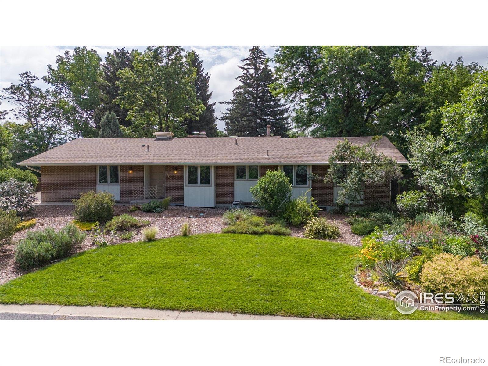 Gunbarrel Estates Longmont Home | MLS #: 45678910379167290  Mount Sherman Road, Longmont Beds: 3 Baths: 4 Price: $835,000