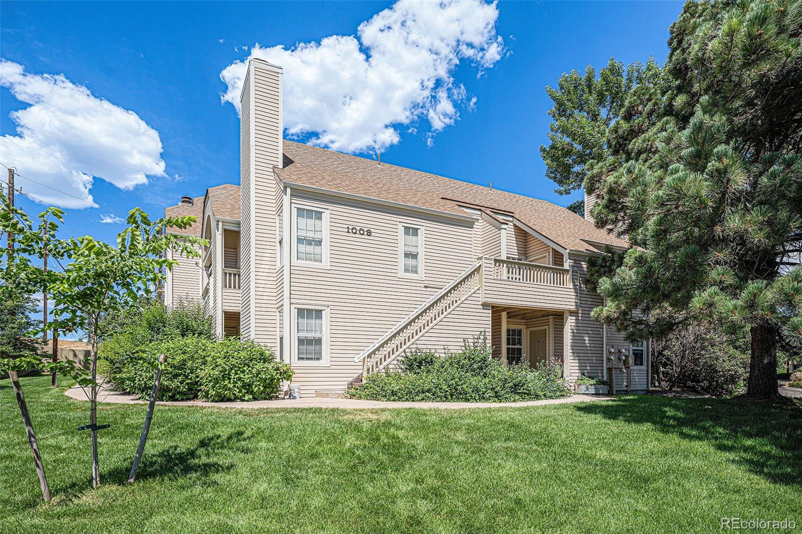 Sun Valley West Lakewood Condo / Townhome | MLS #: 35224661009 S Miller Street 203, Lakewood Beds: 1 Baths: 1 Price: $275,000