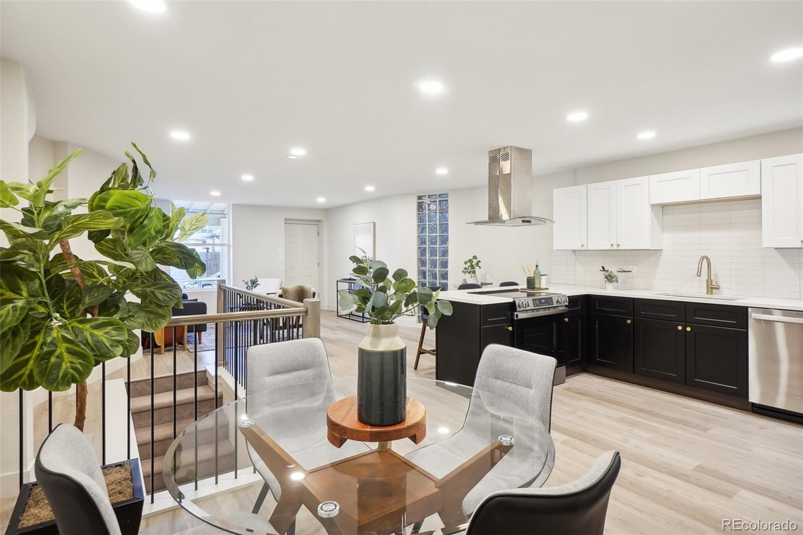 Potter Highlands Denver Condo / Townhome | MLS #: 19566602121 W 33rd Avenue , Denver Beds: 3 Baths: 1 Price: $575,000