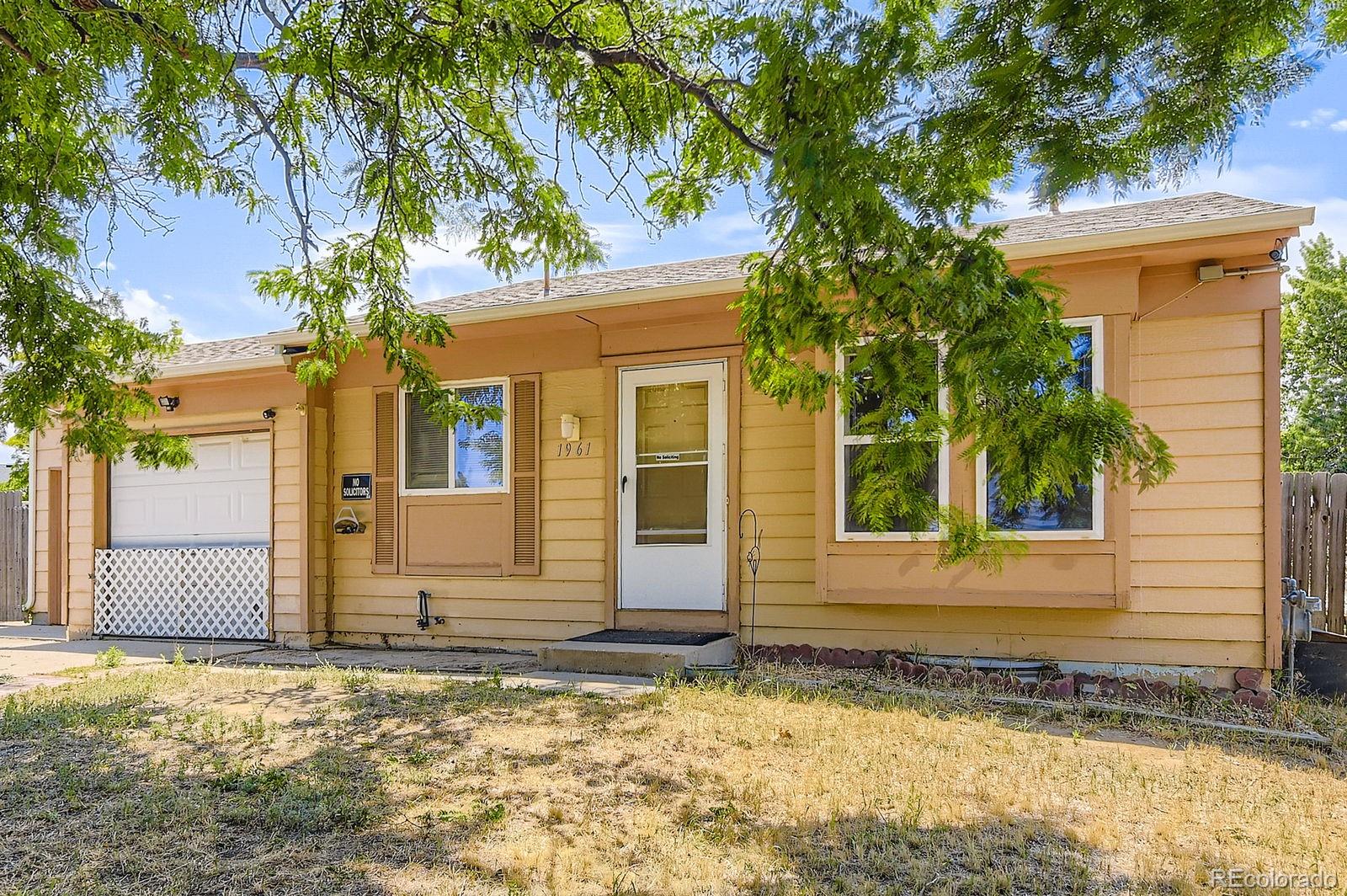 Aurora Cascades Aurora Home | MLS #: 79919241961  Danube Way, Aurora Beds: 3 Baths: 2 Price: $325,000