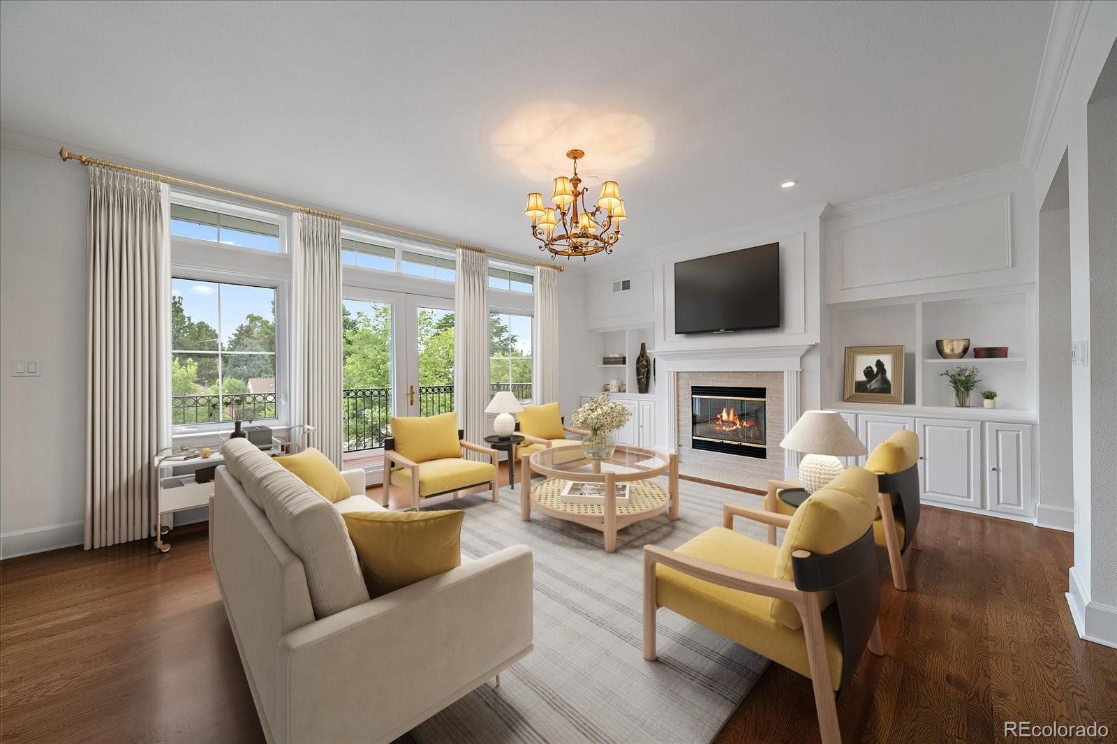 300  Hudson Street 203, Denver  MLS: 2185013 Beds: 2 Baths: 3 Price: $700,000