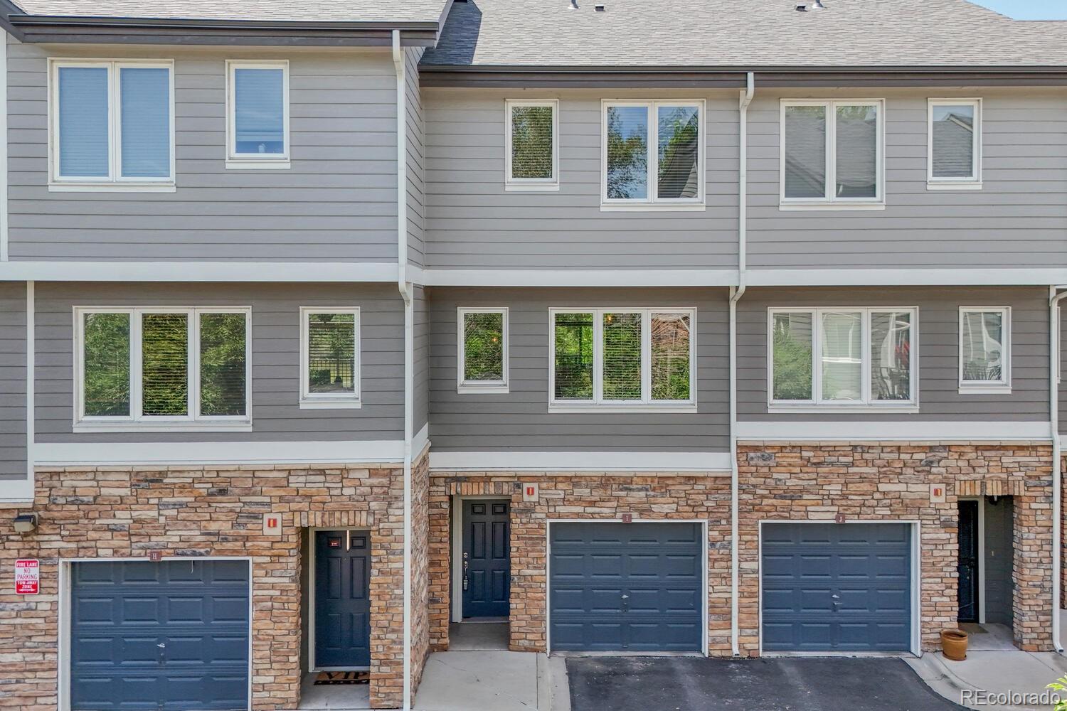 Riverwalk Littleton Condo / Townhome | MLS #: 17326832943 W Riverwalk Circle I, Littleton Beds: 2 Baths: 2 Price: $450,000