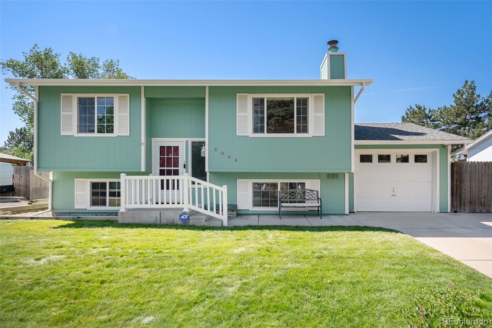 Westlake Village Broomfield Home | MLS #: 41314113066 W 134th Court, Broomfield Beds: 4 Baths: 2 Price: $489,700