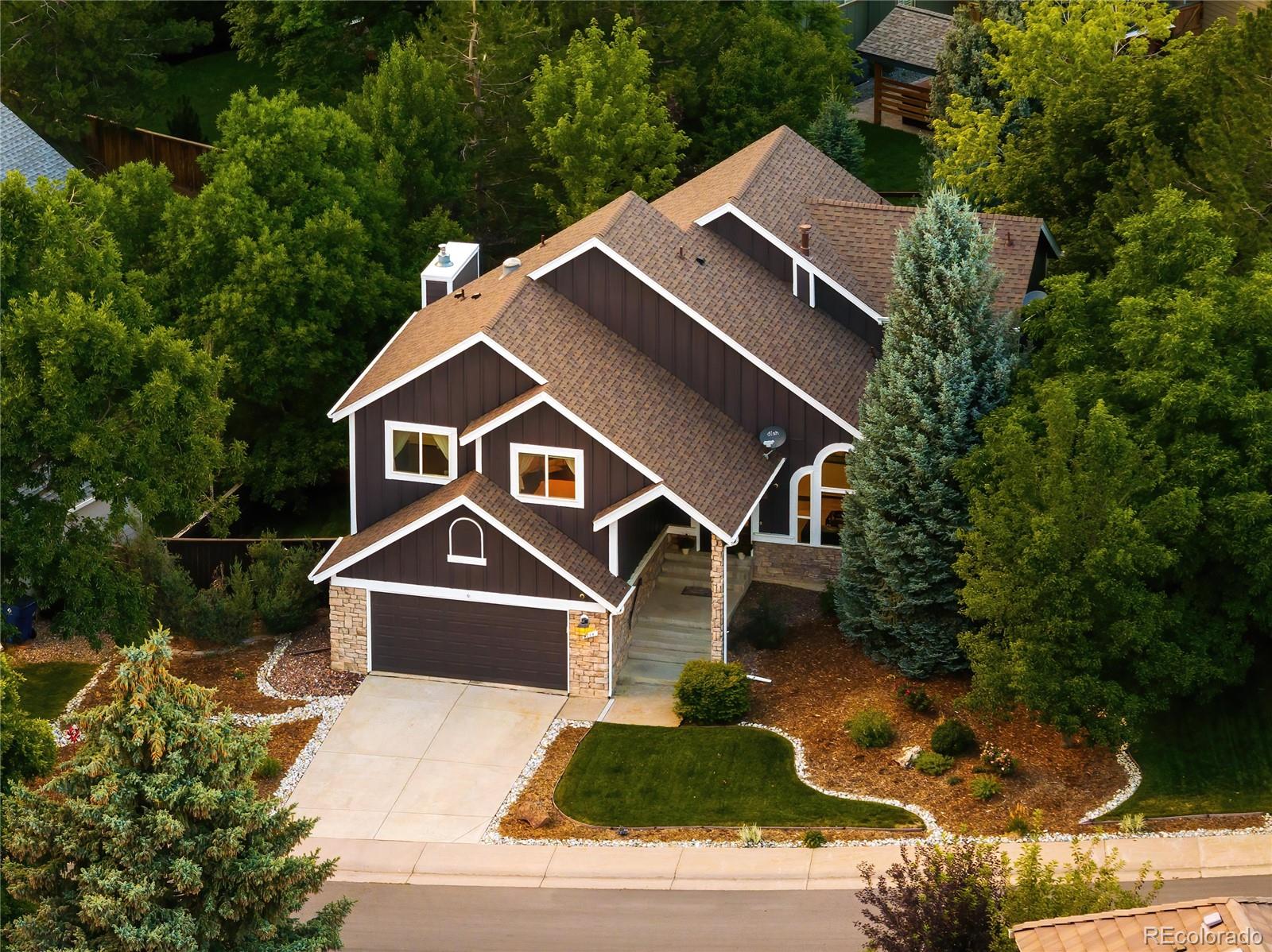 9714  Chanteclair Circle, highlands ranch MLS: 4073628 Beds: 4 Baths: 3 Price: $839,900